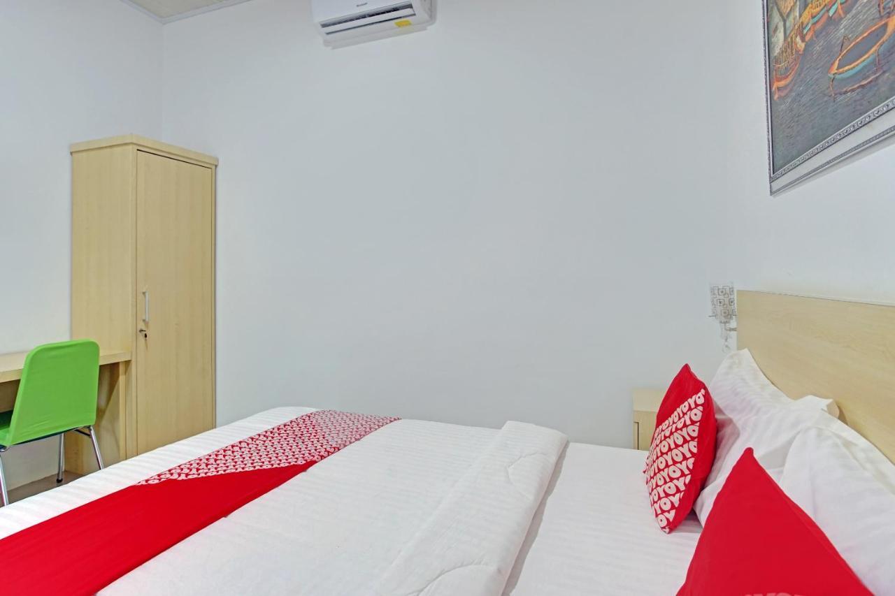 Oyo 90404 Pringombo Homestay 2 Syariah Bandar Lampung Buitenkant foto