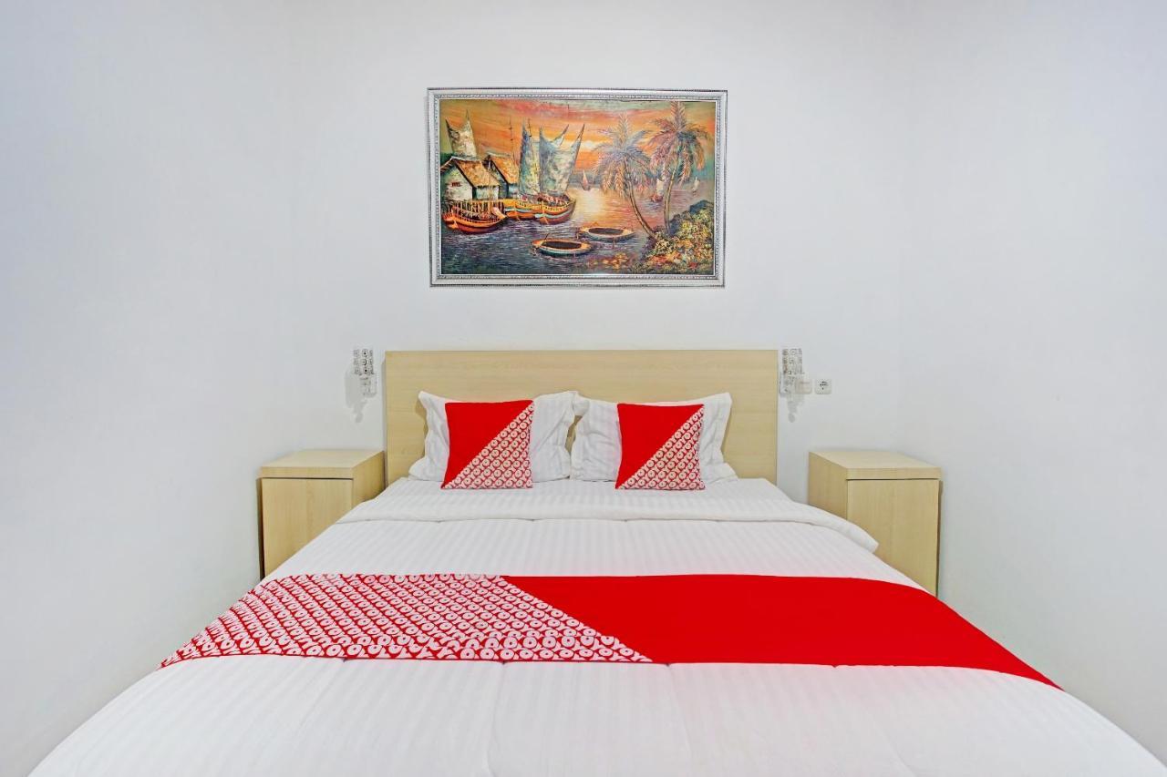 Oyo 90404 Pringombo Homestay 2 Syariah Bandar Lampung Buitenkant foto